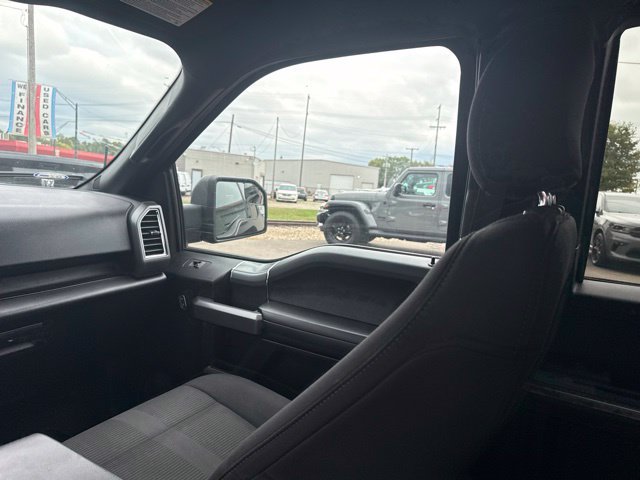 Used 2015 Ford F150 XLT w/ Equipment Group 302A Luxury AWD/4WD image 14
