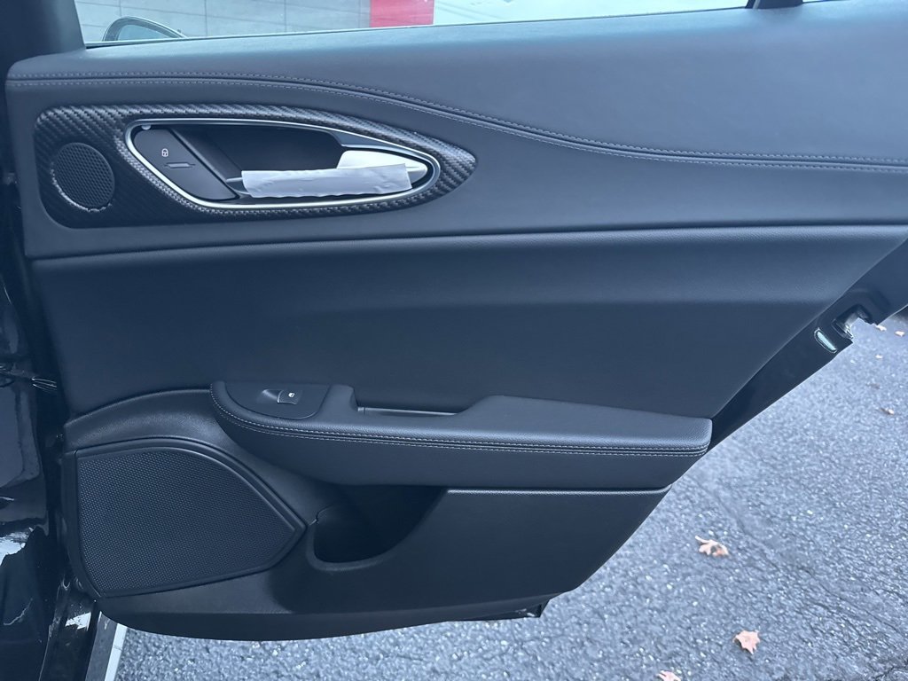 New 2024 Alfa Romeo Giulia Quadrifoglio w/ Active Assist Plus Package image 20