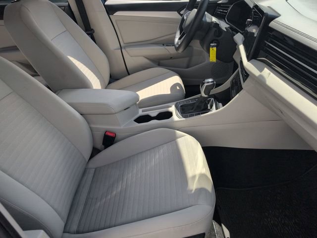 Used 2025 Volkswagen Jetta S FWD image 25