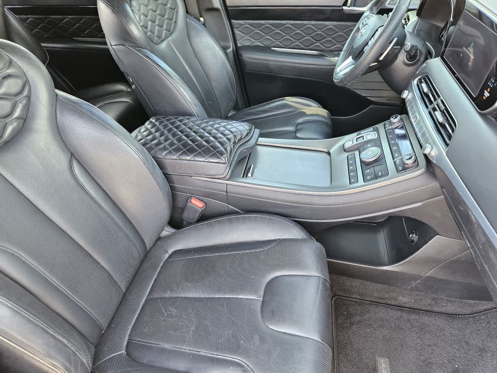 Used 2022 Hyundai Palisade Calligraphy w/ Cargo Package FWD image 12