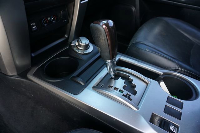 Used 2014 Toyota 4Runner Limited image 21