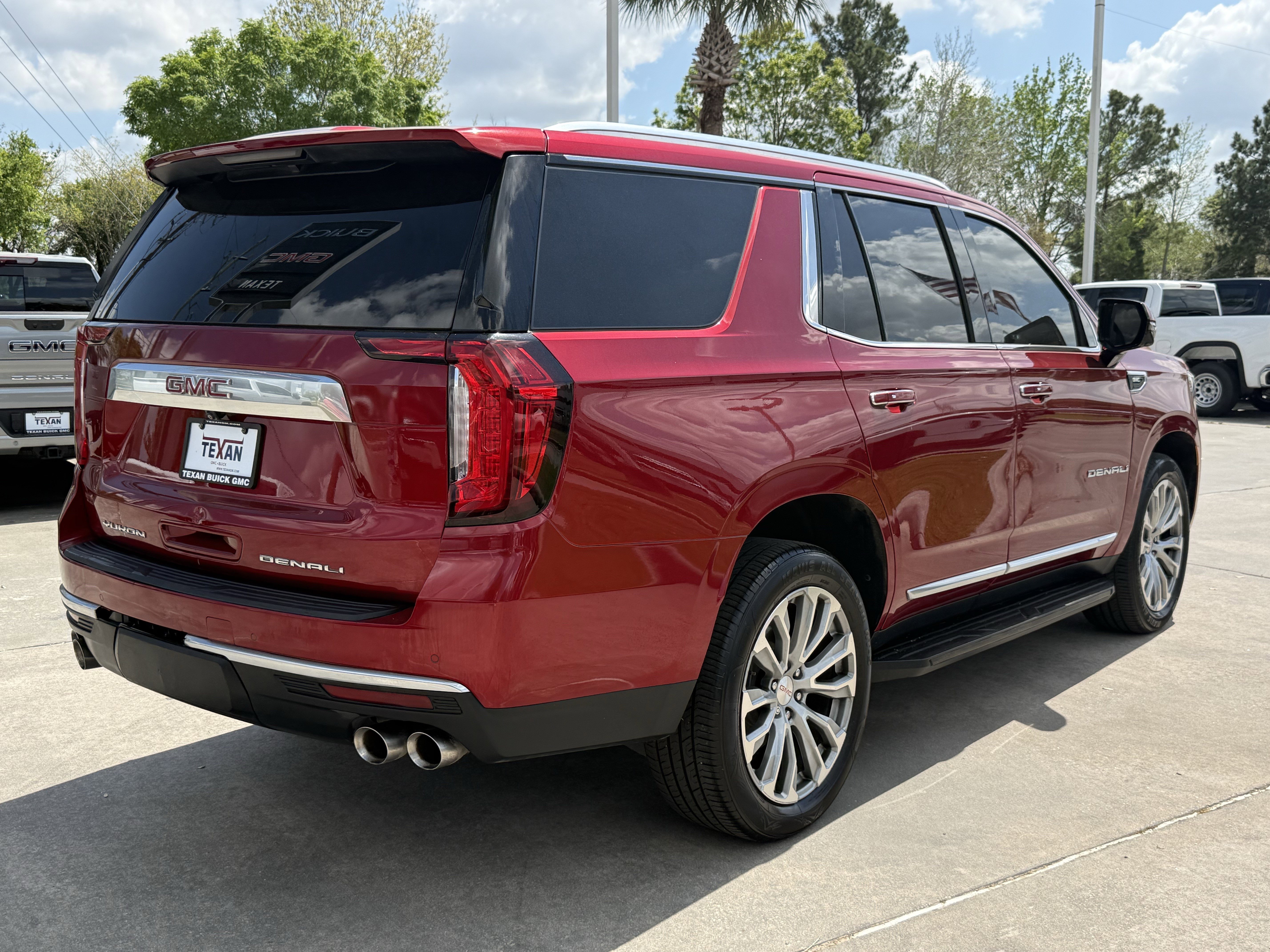 Used 2021 GMC Yukon Denali image 5