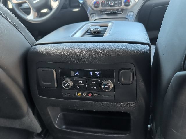 Used 2015 GMC Yukon XL Denali w/ Premium Package AWD/4WD image 40