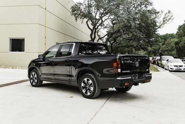 Used 2020 Honda Ridgeline RTL image 4