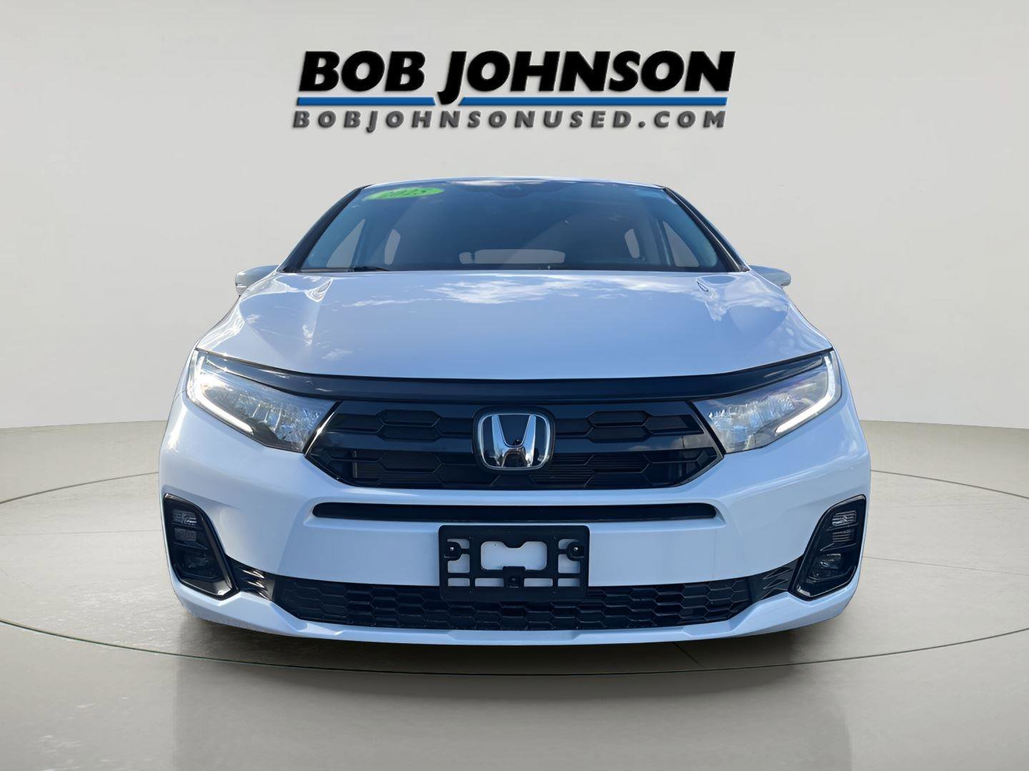 Used 2025 Honda Odyssey Elite image 2