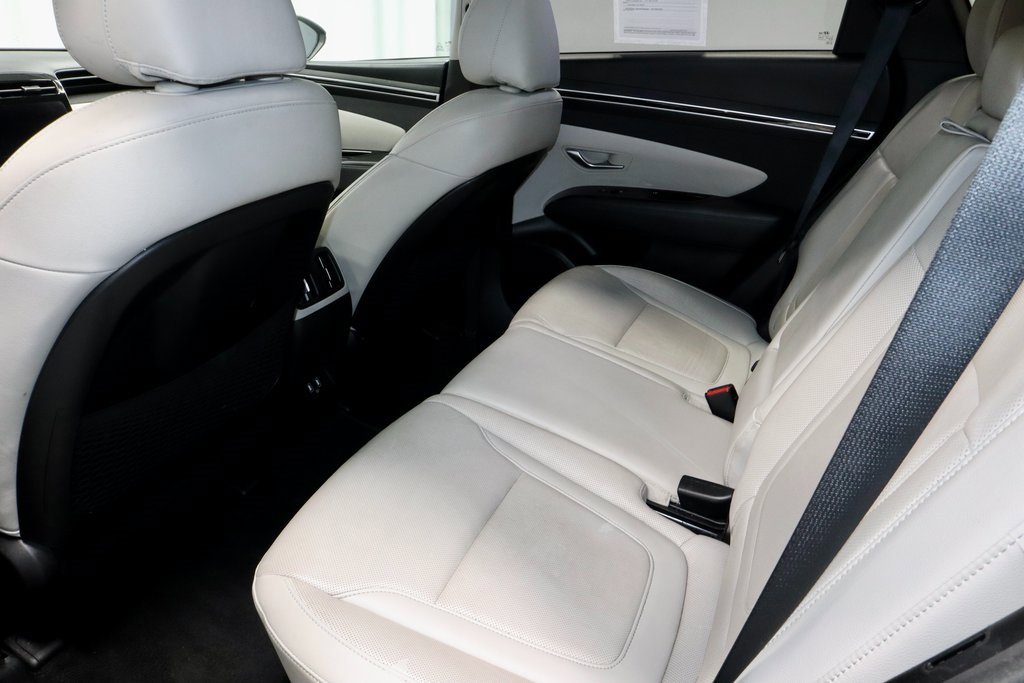 Used 2024 Hyundai Tucson Limited image 24