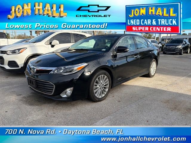 Used 2015 Toyota Avalon Limited image 2
