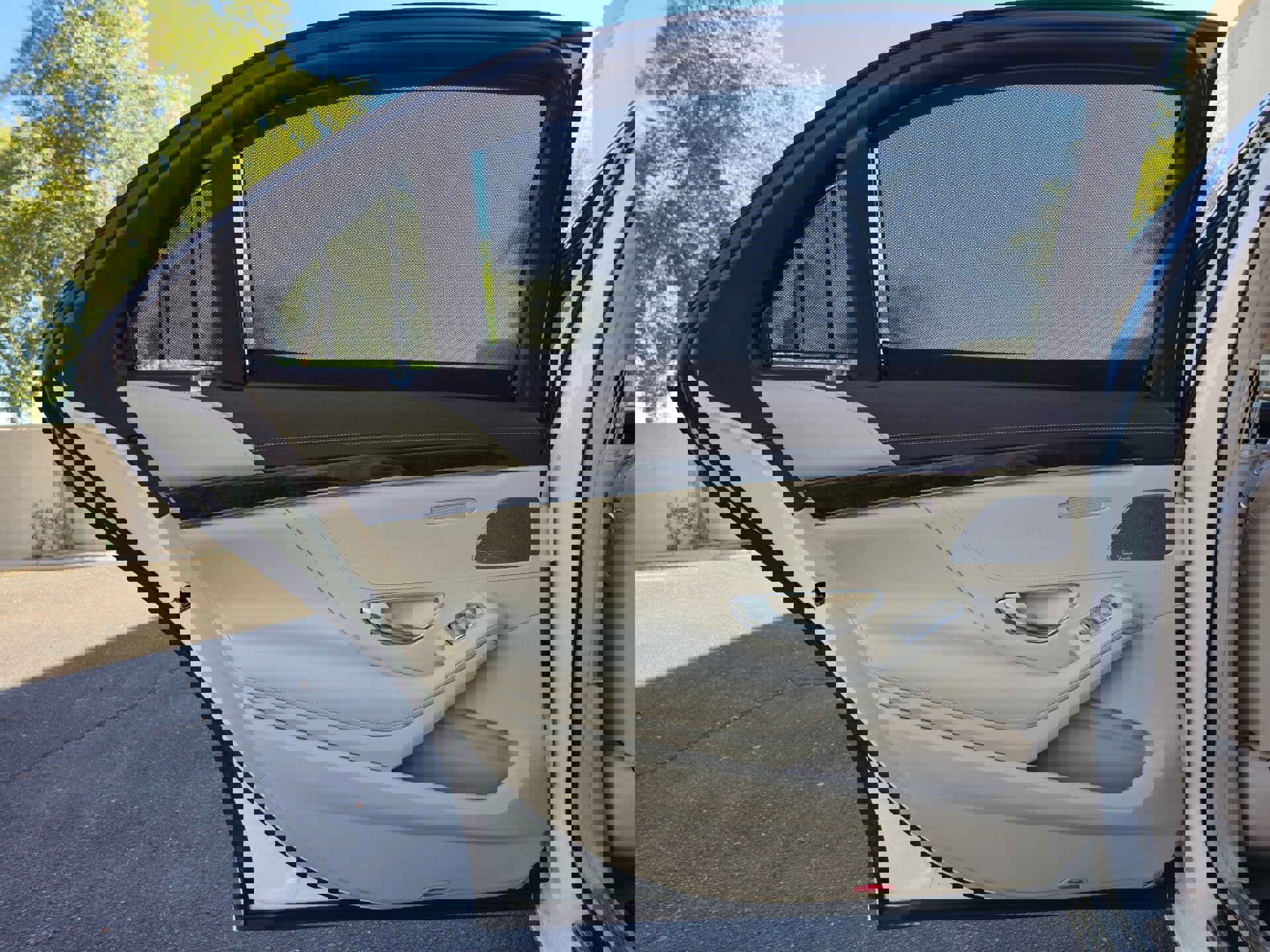 Used 2019 Mercedes-Benz S 560 Sedan image 29