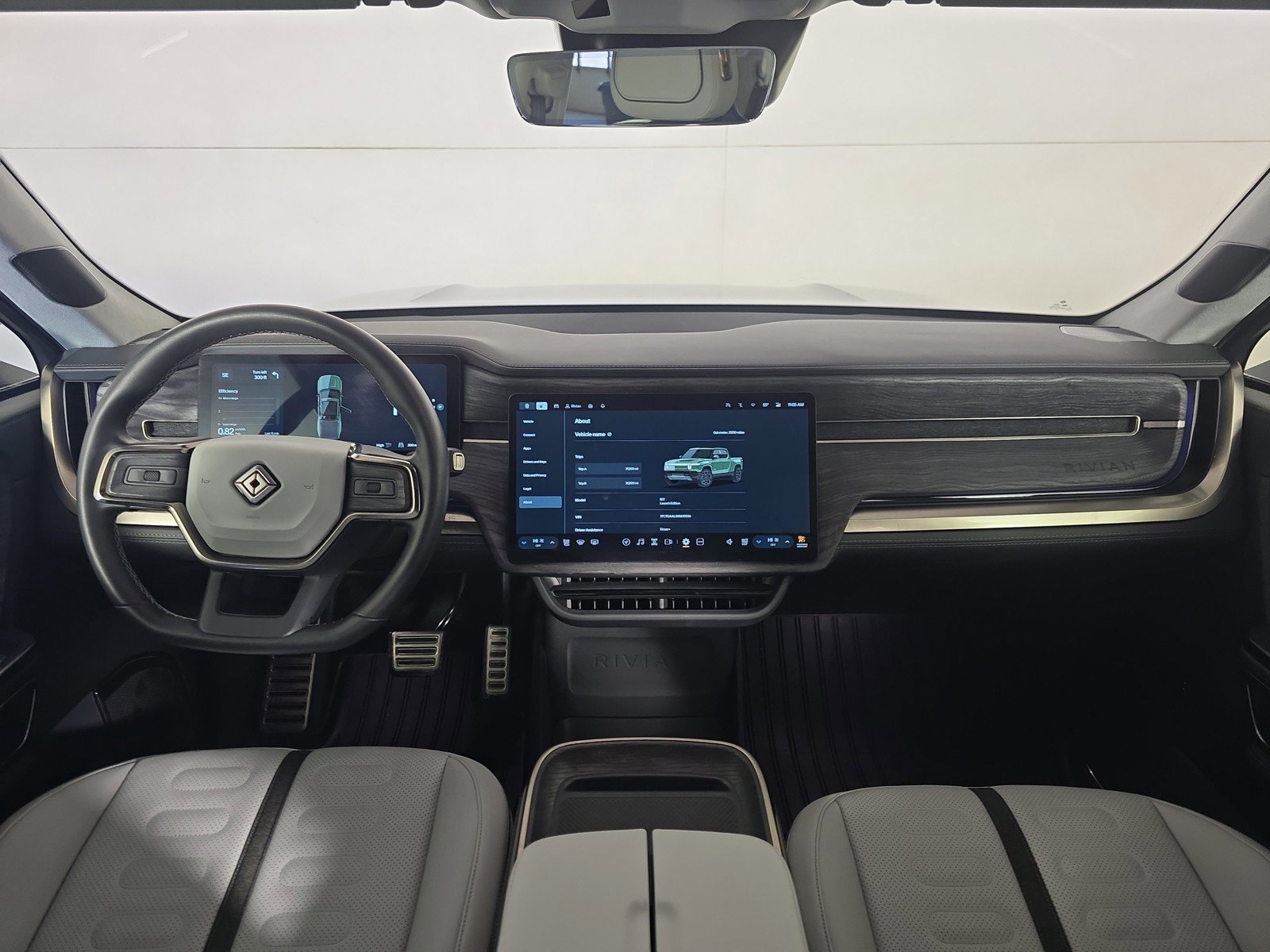 Used 2022 Rivian R1T Launch Edition image 25