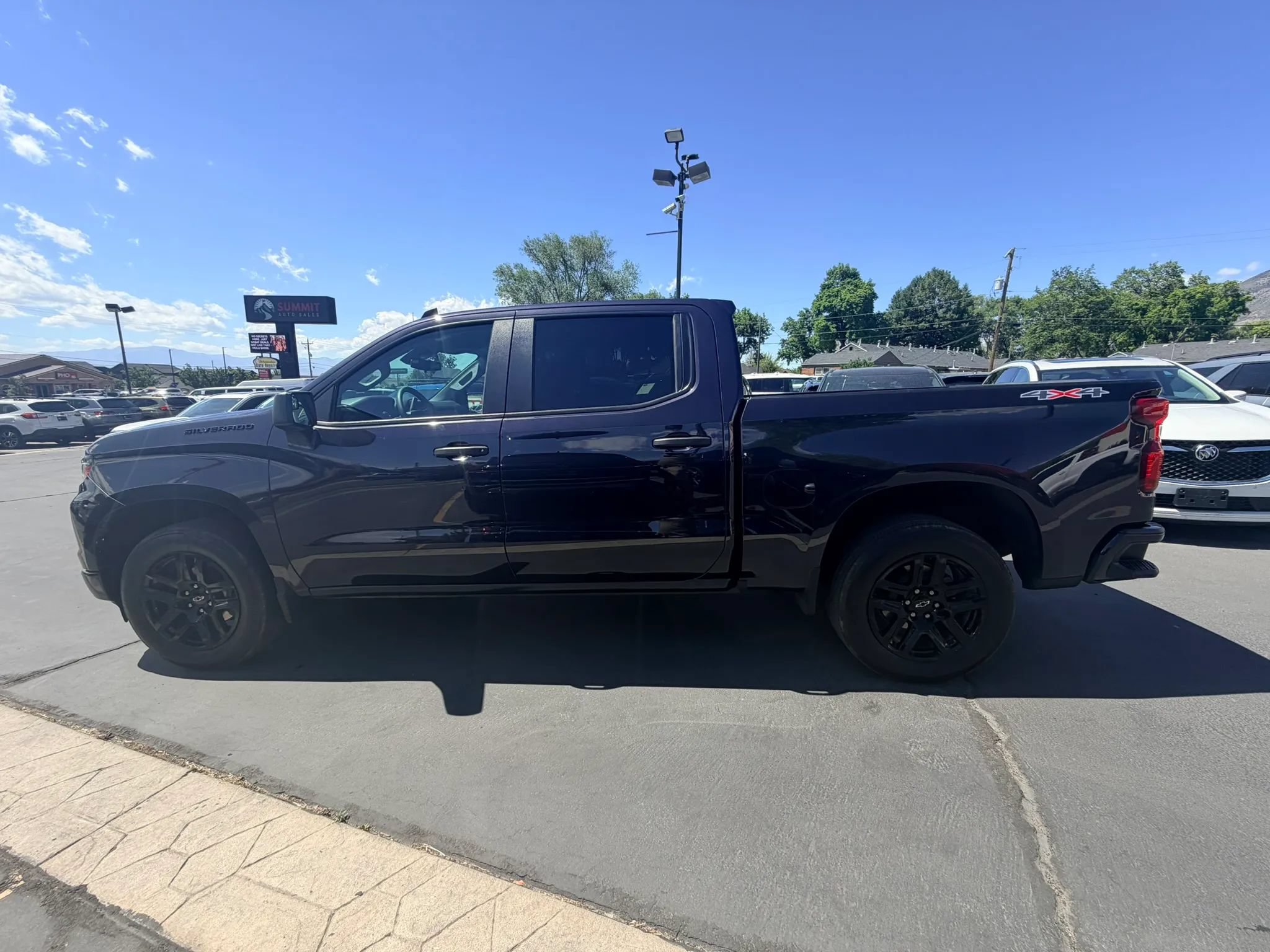 Used 2023 Chevrolet Silverado 1500 Custom w/ LPO, Dark Essentials Package AWD/4WD image 7
