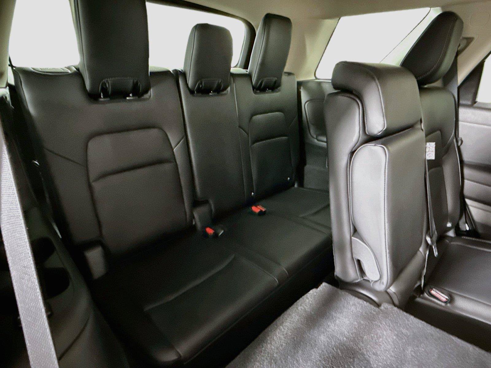 Used 2026 Nissan Pathfinder SL FWD image 19