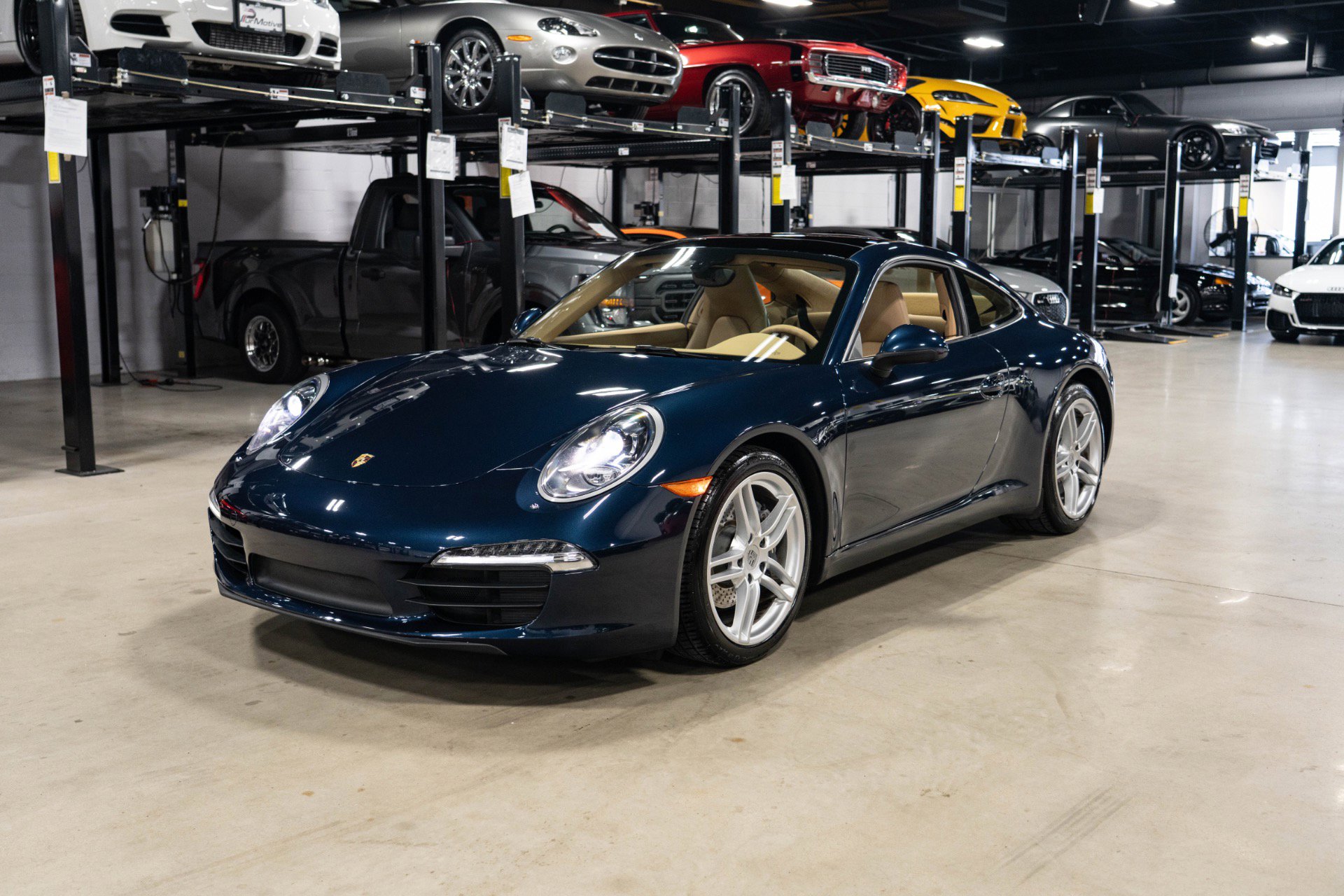 Used 2013 Porsche 911 Carrera image 1