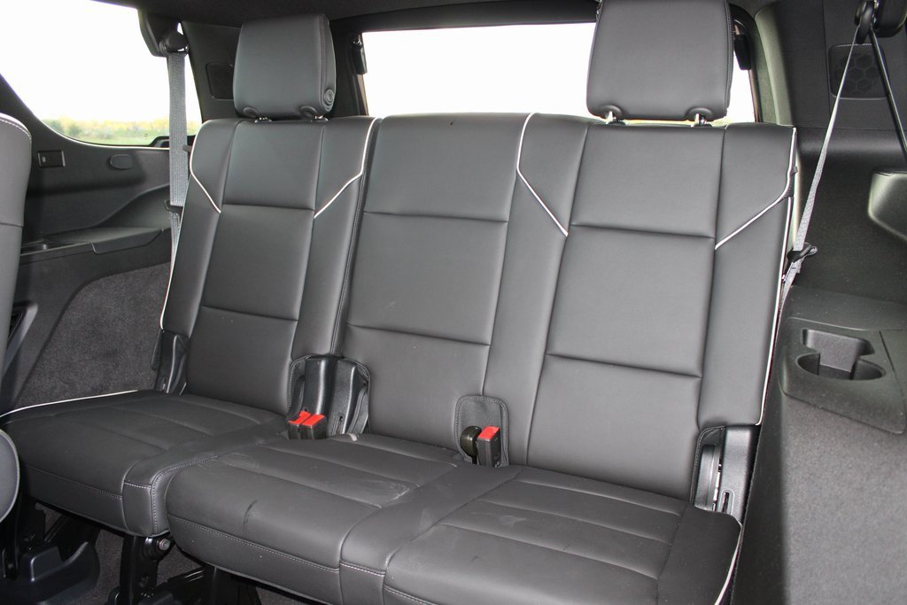 Used 2023 Cadillac Escalade Premium Luxury w/ Performance Package image 30