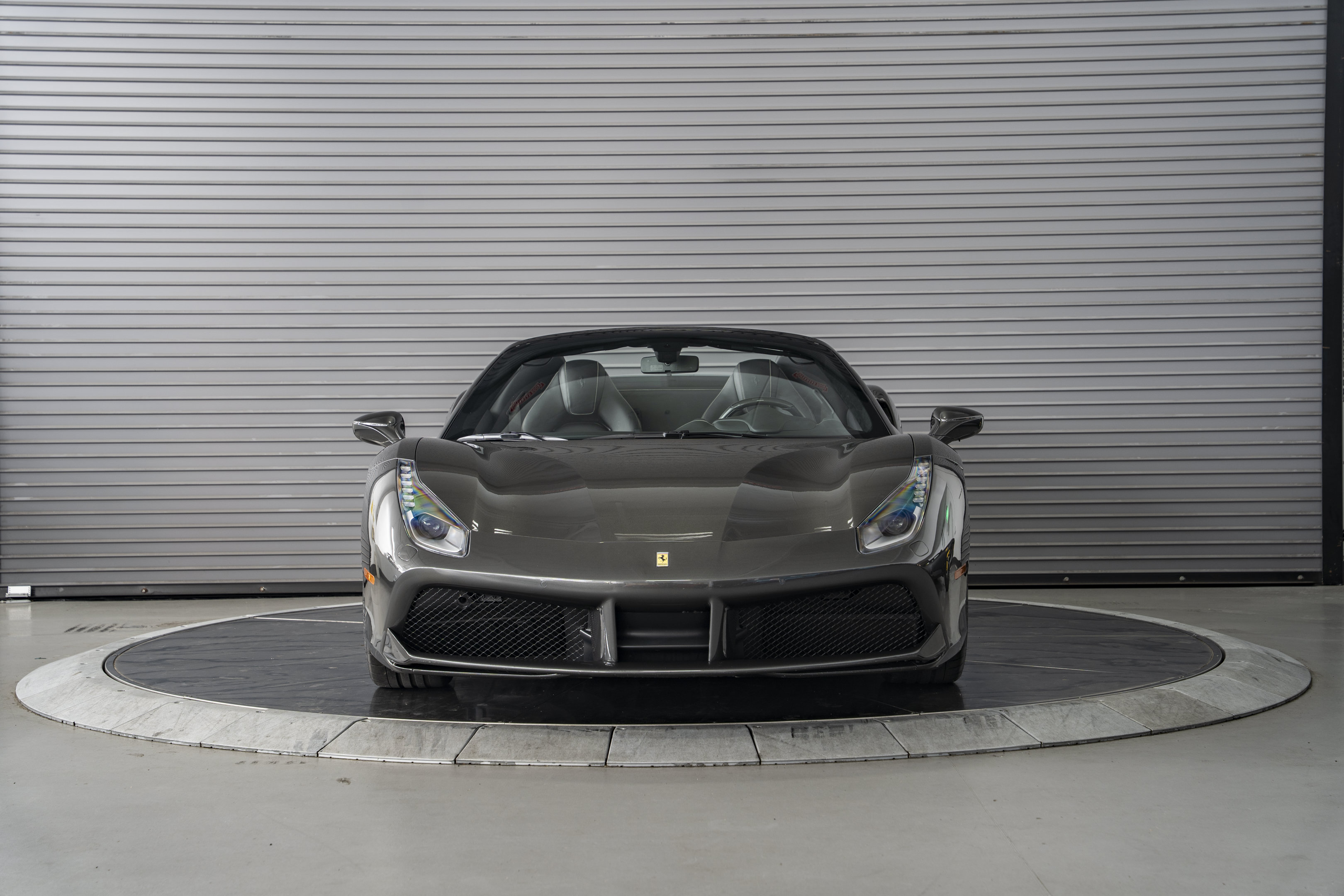 Used 2019 Ferrari 488 Spider RWD image 8