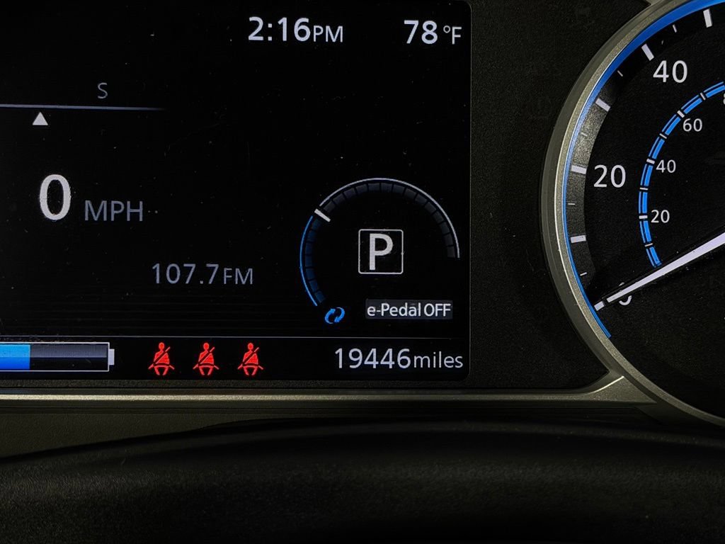 Used 2025 Nissan Leaf SV Plus FWD image 12