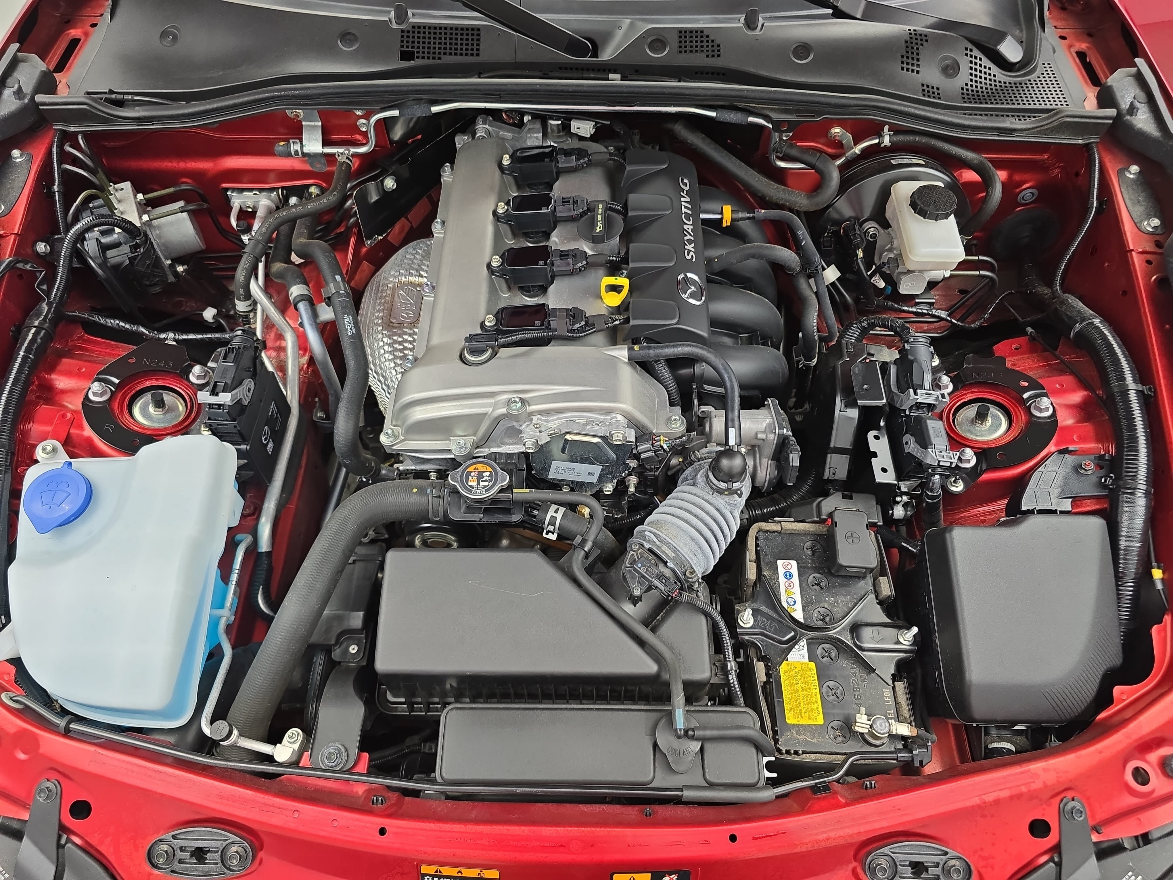 Used 2023 MAZDA MX-5 Miata Grand Touring RWD image 28