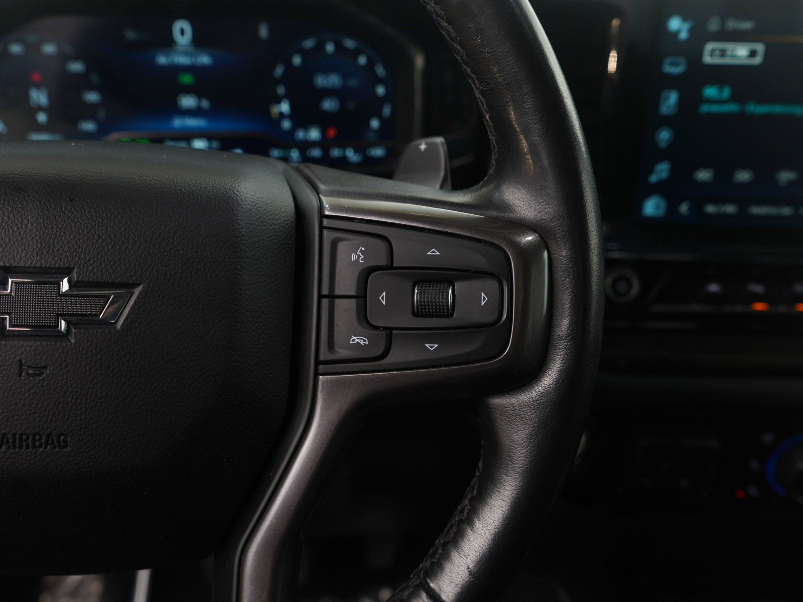 Used 2022 Chevrolet Silverado 1500 ZR2 image 19