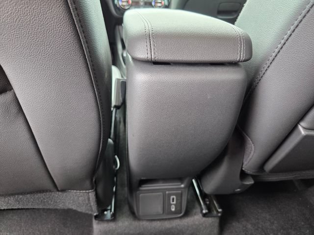 Used 2022 Buick Encore GX Select w/ Sport Touring Package FWD image 13