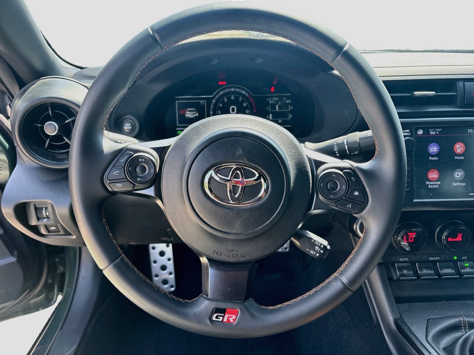 Used 2025 Toyota GR86 Hakone Edition RWD image 11