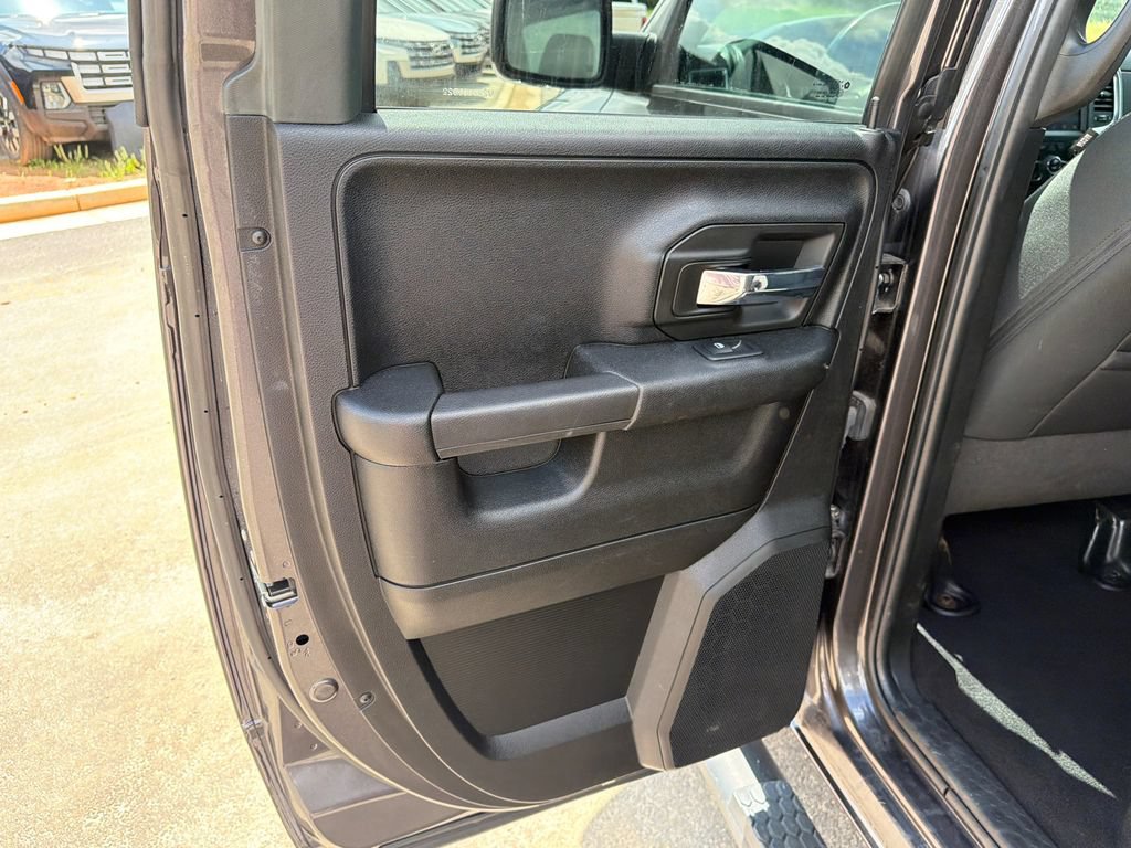 Used 2022 RAM 1500 Classic Warlock AWD/4WD image 21
