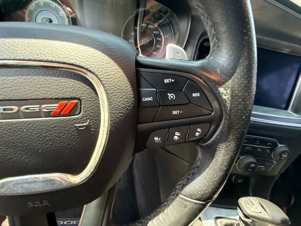 Used 2018 Dodge Charger R/T RWD image 15