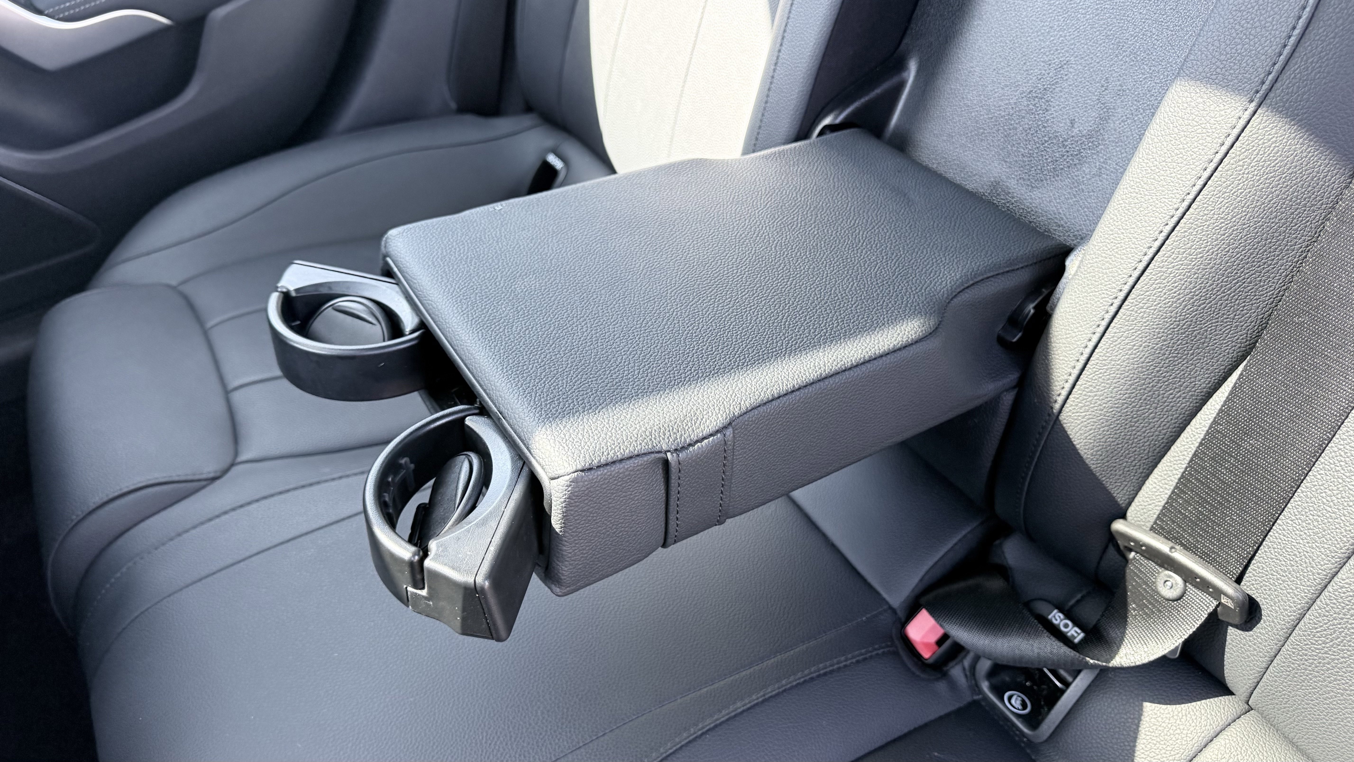 Used 2025 Mercedes-Benz CLA 250 image 34