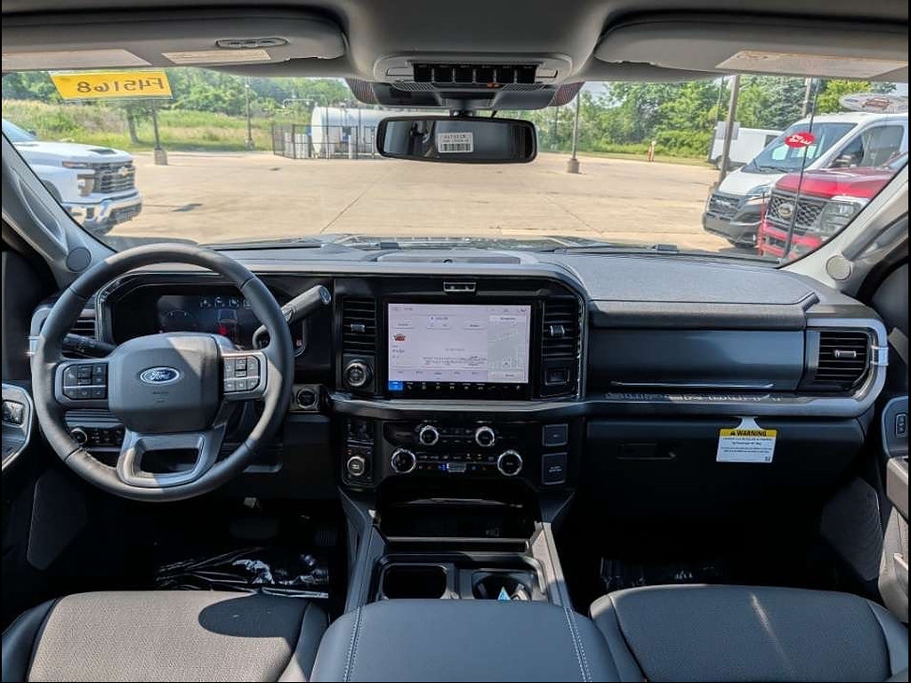 New 2026 Ford F350 Lariat w/ Black Appearance Package AWD/4WD image 5