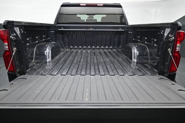 Used 2023 Chevrolet Silverado 1500 RST w/ Z71 Off-Road Package AWD/4WD image 9
