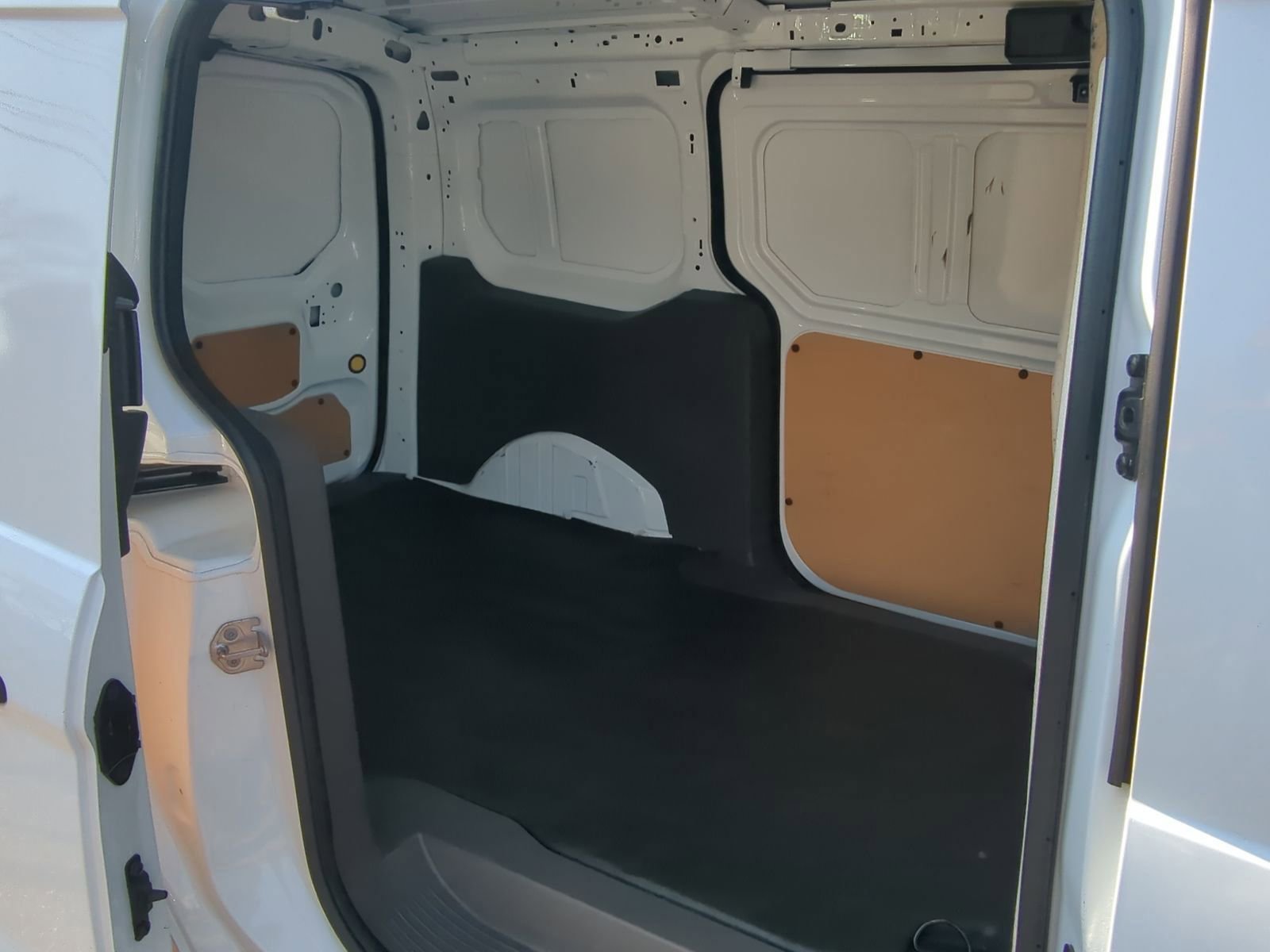 Used 2022 Ford Transit Connect XL w/ CNG/LPG Engine Prep Package image 21