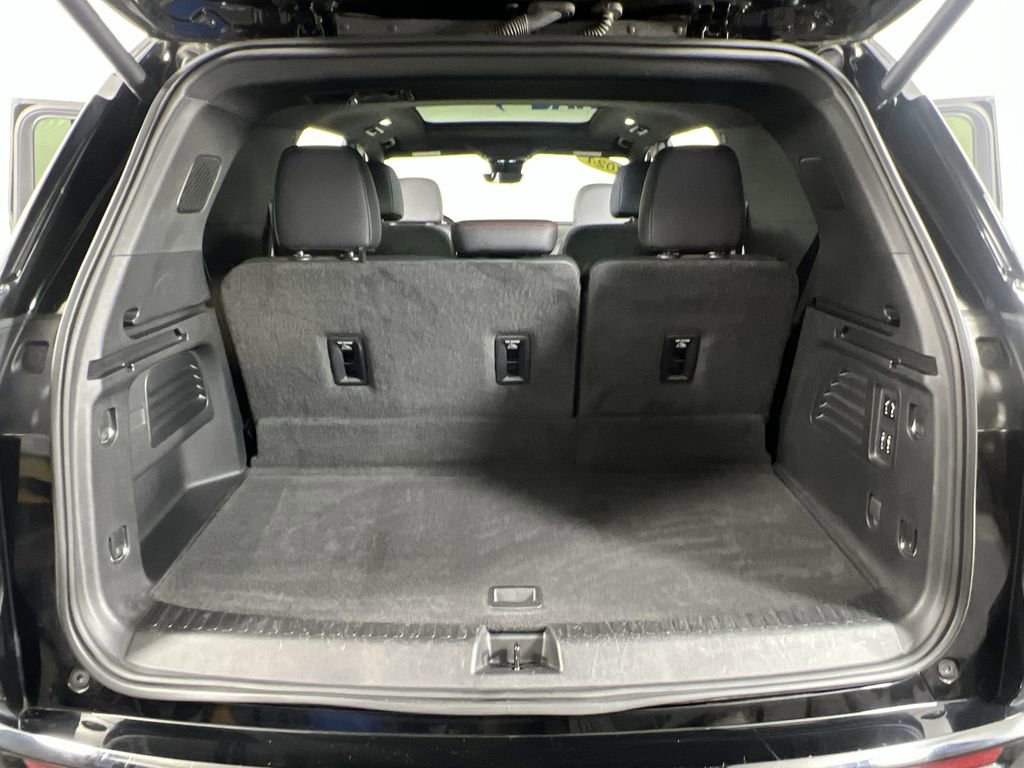 Certified 2024 Chevrolet Traverse RS w/ LPO, Floor Liner Package image 27