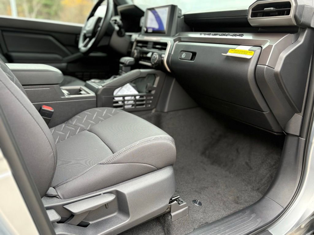 New 2025 Toyota Tacoma SR5 image 21