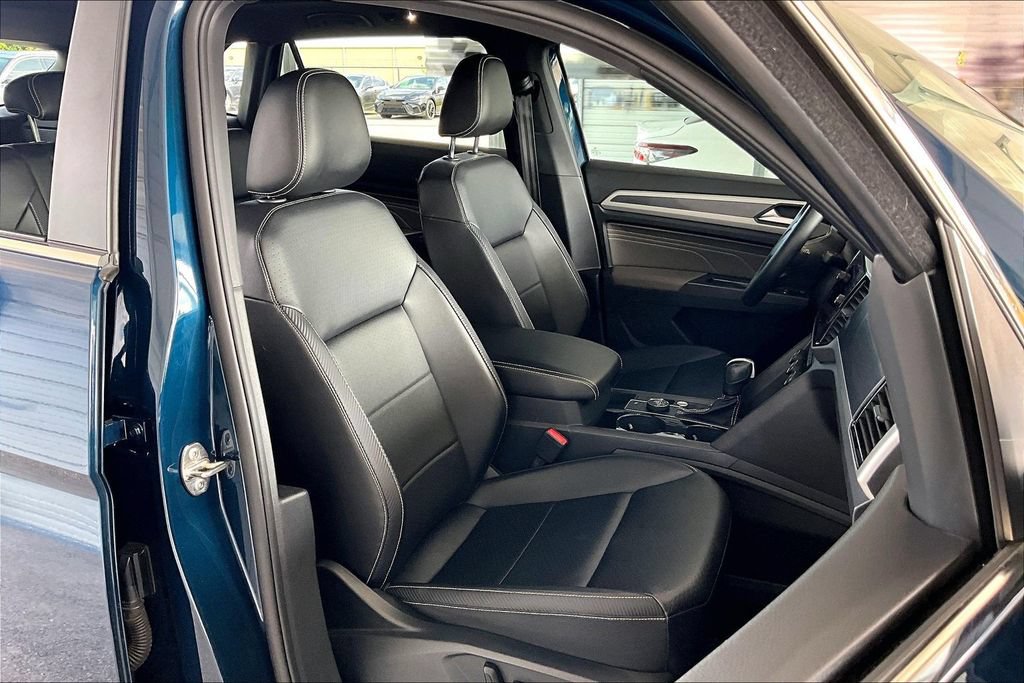 Used 2021 Volkswagen Atlas Cross Sport SEL w/ Cross Sport MDO Package AWD/4WD image 9