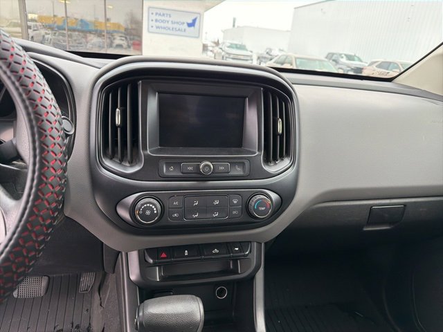 Used 2020 Chevrolet Colorado W/T w/ WT Convenience Package image 11