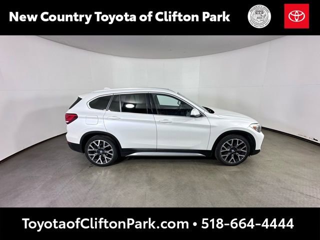 Used 2022 BMW X1 xDrive28i w/ Convenience Package image 2