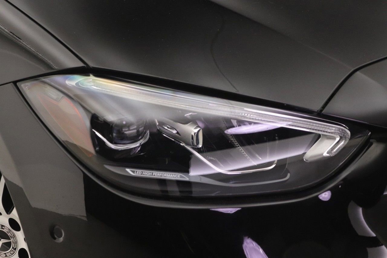 Certified 2025 Mercedes-Benz C 300 Sedan image 28