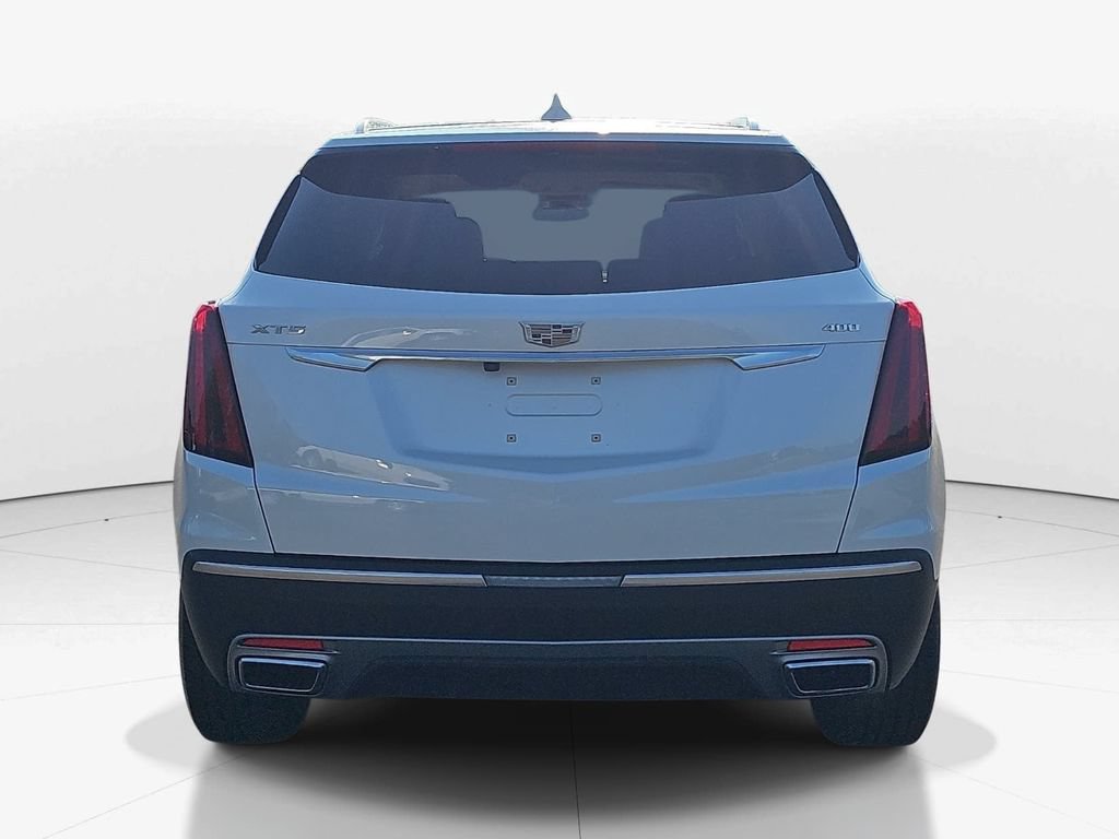 Used 2022 Cadillac XT5 Premium Luxury w/ LPO, Floor Liner Package FWD image 7
