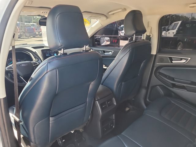 Used 2023 Ford Edge SEL w/ Sport Appearance Package AWD/4WD image 13