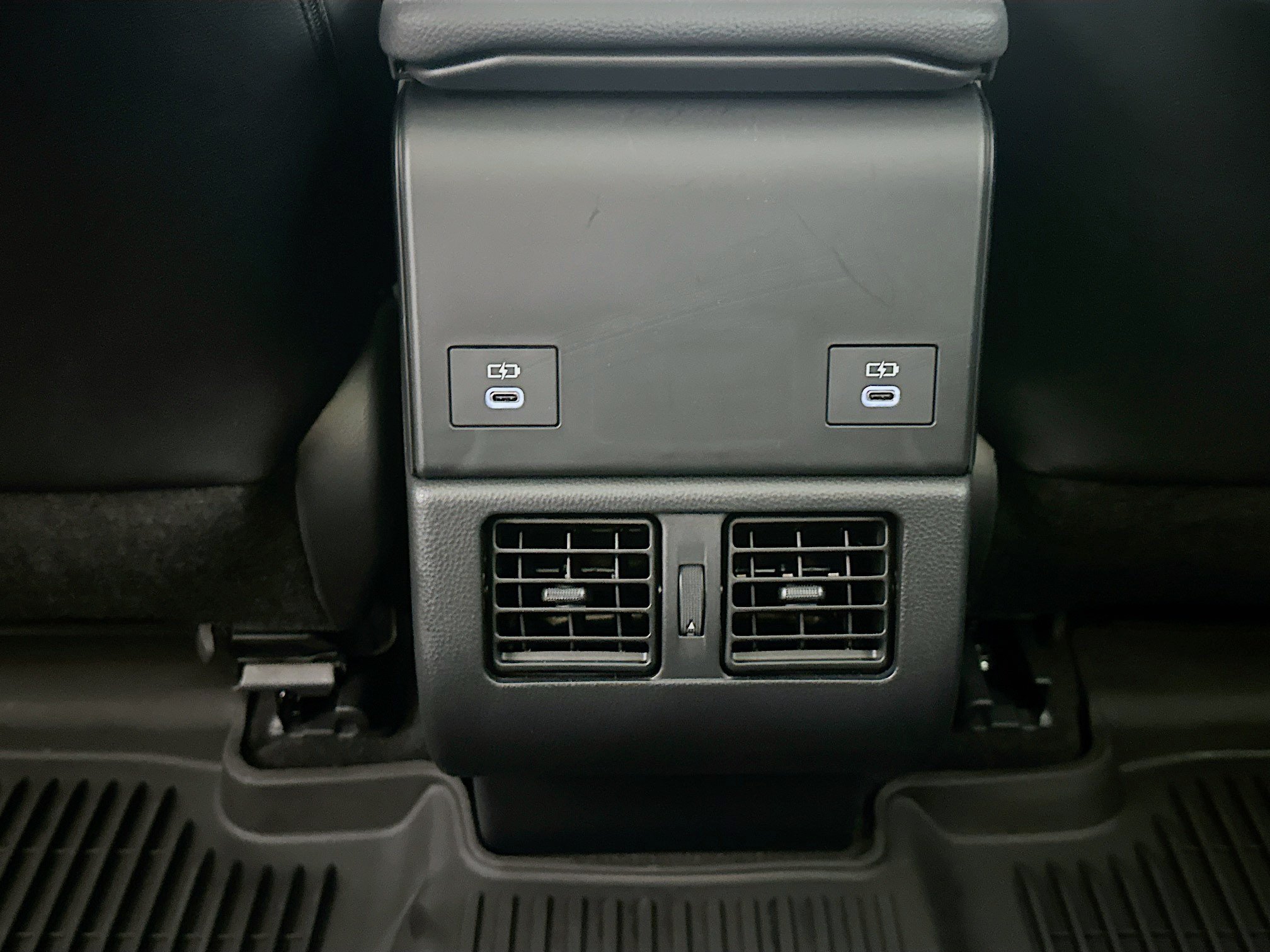 Used 2025 Toyota bZ4X FWD image 29