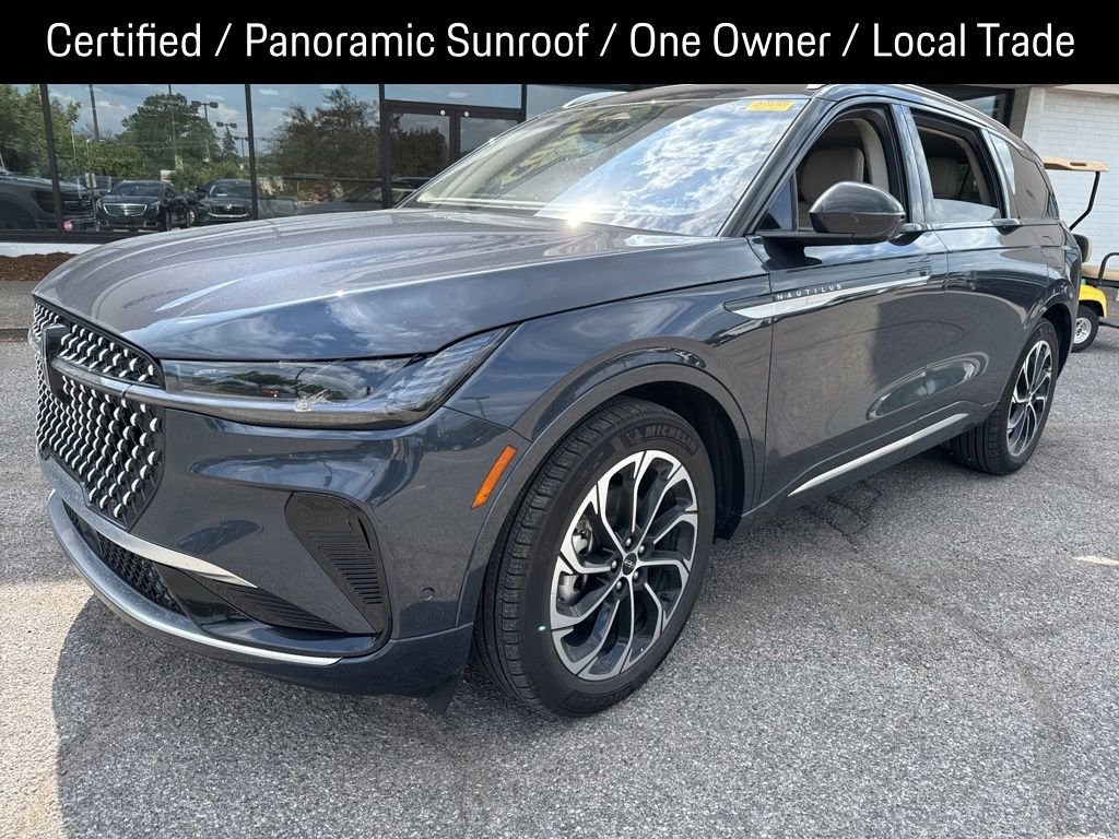 Used 2024 Lincoln Nautilus Reserve w/ Equipment Group 202A AWD/4WD image 7