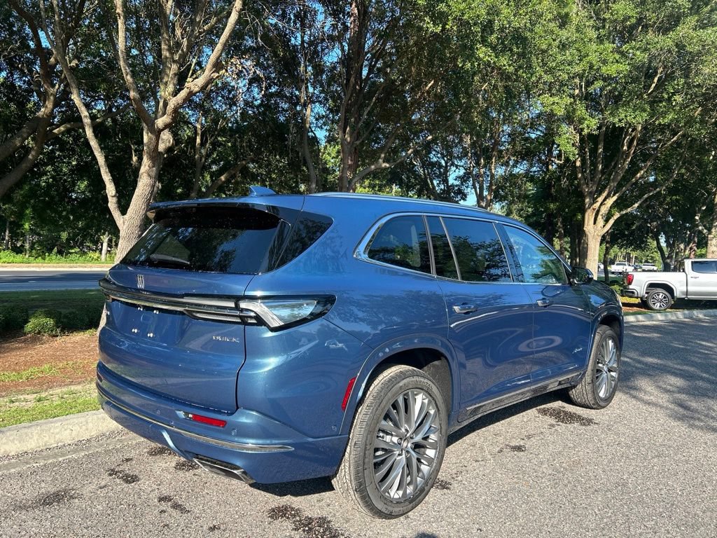 Used 2026 Buick Enclave Avenir w/ Super Cruise Package AWD/4WD image 6