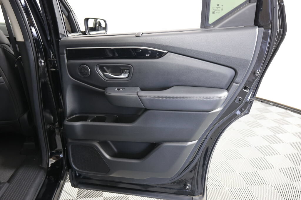 Used 2024 Honda Pilot EX-L image 23