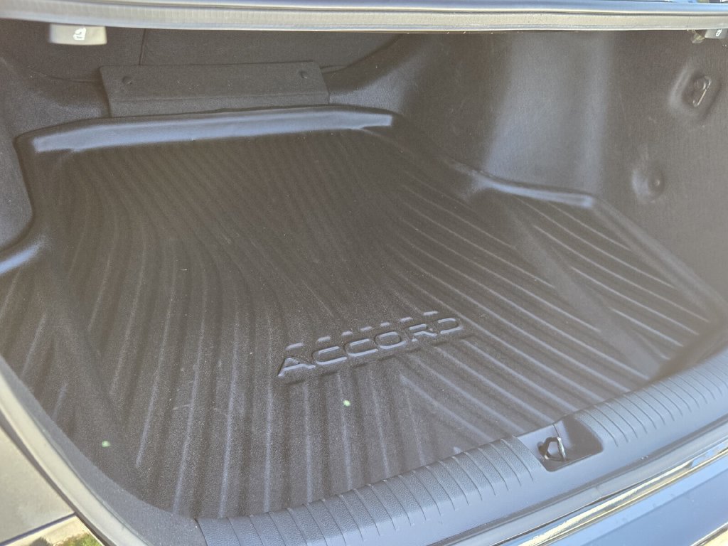 Certified 2025 Honda Accord SE image 14