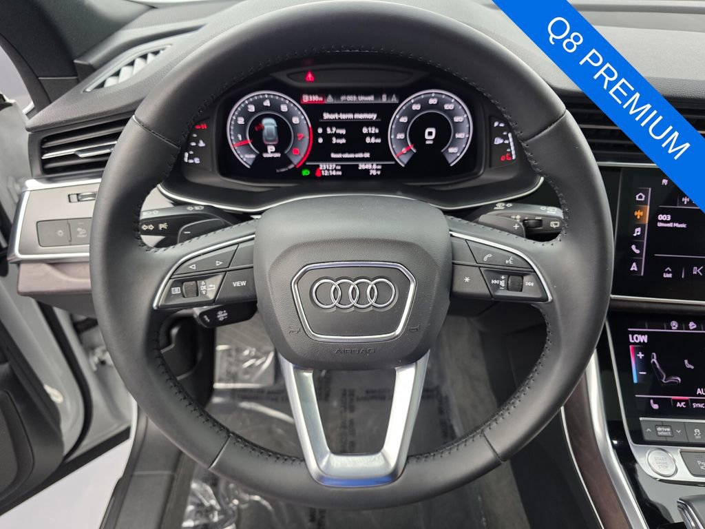 Used 2019 Audi Q8 Premium image 18