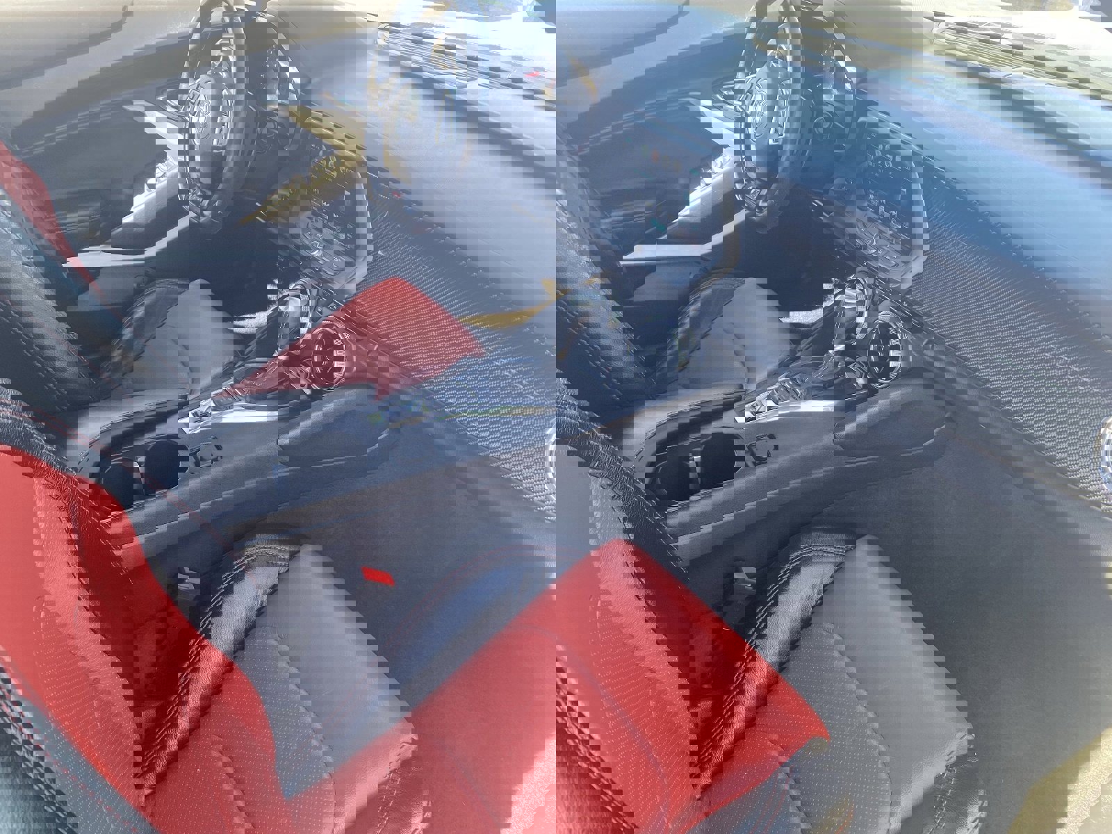 Used 2018 Chevrolet Camaro SS image 13