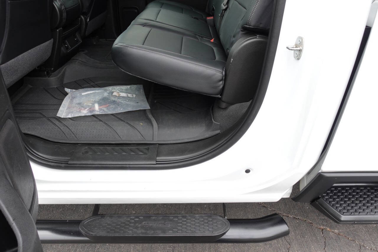 Used 2023 Chevrolet Silverado 2500 LT w/ Snow Plow Prep/Camper Package image 21