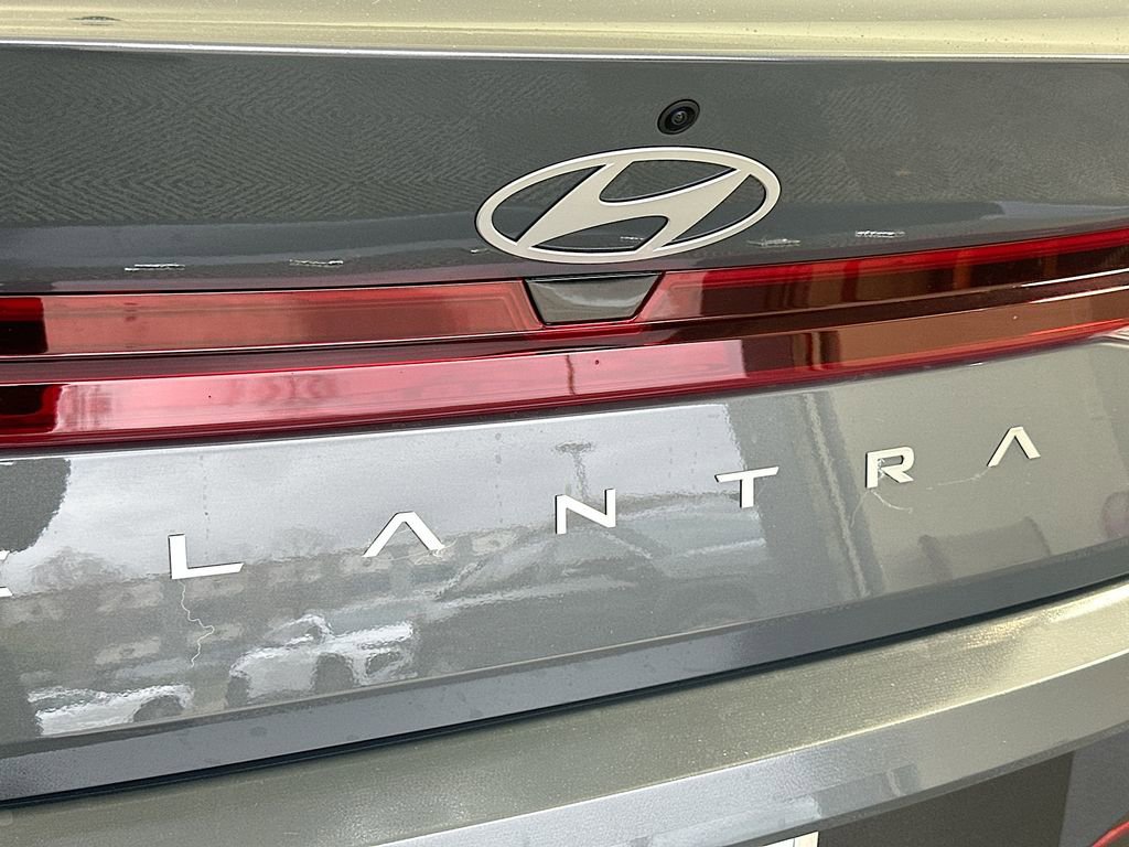 New 2026 Hyundai Elantra SE w/ Cargo Package image 20