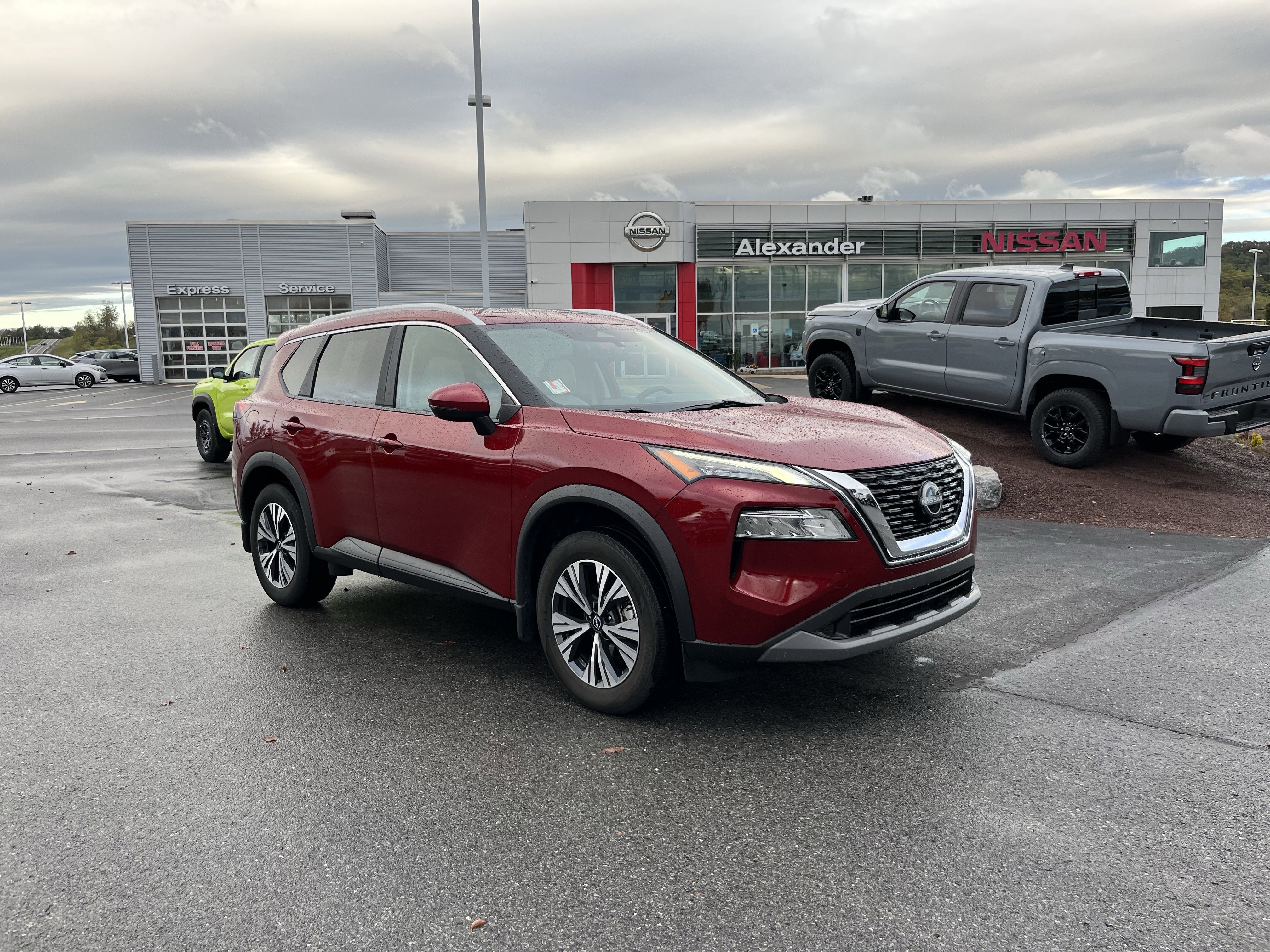 Used 2023 Nissan Rogue SV w/ SV Premium Package
