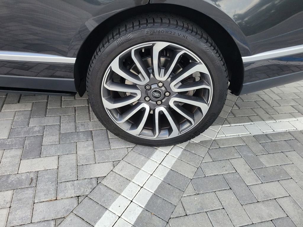 Used 2015 Land Rover Range Rover Long Wheelbase Autobiography image 14