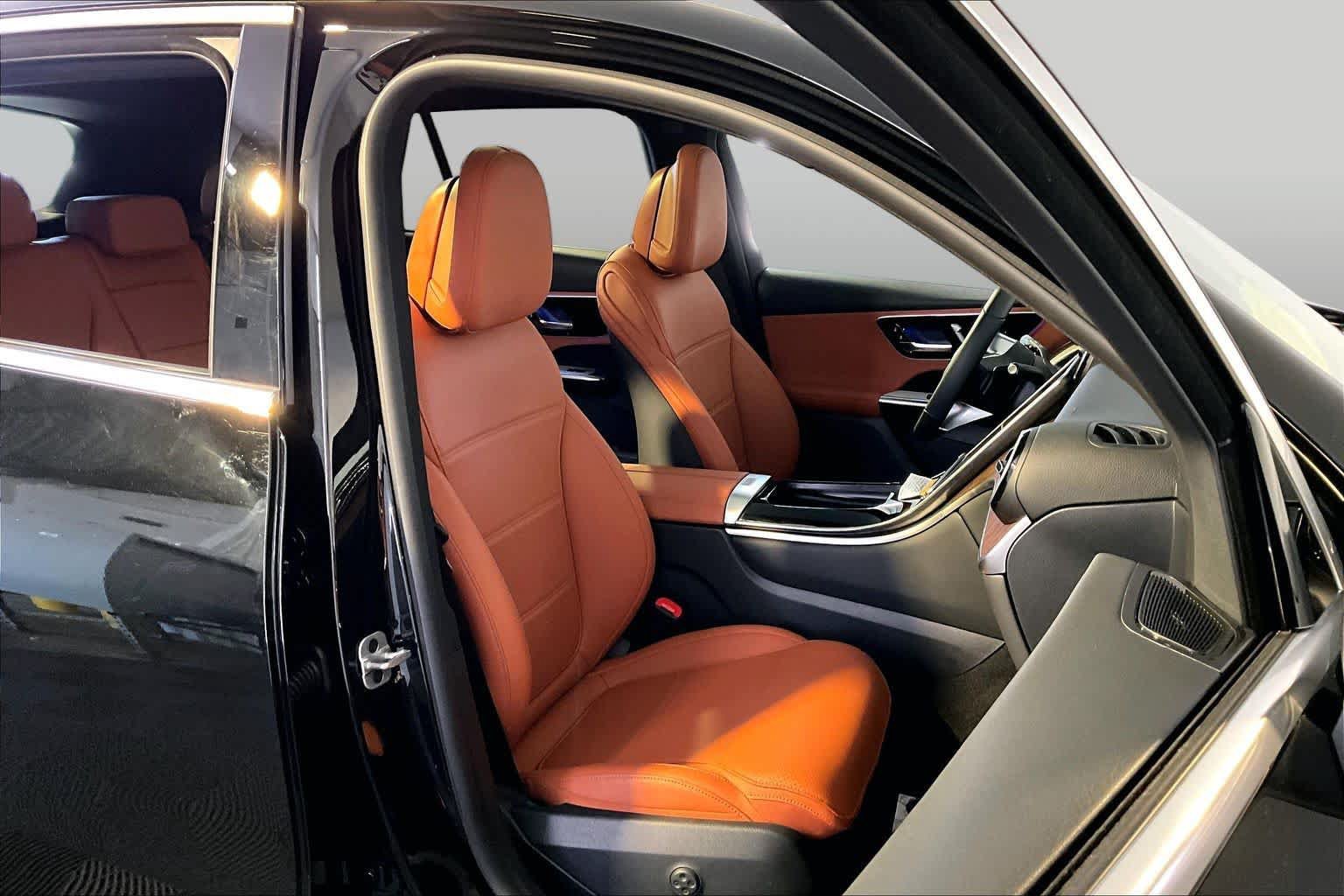 Certified 2026 Mercedes-Benz GLC 300 4MATIC image 8