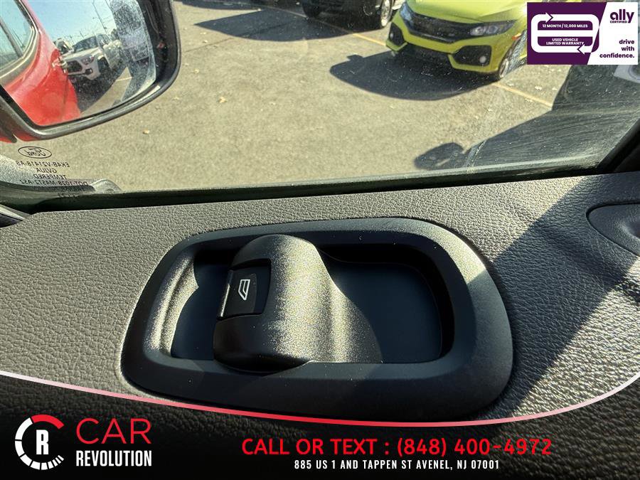 Used 2023 Ford Transit 250 Low Roof RWD image 37
